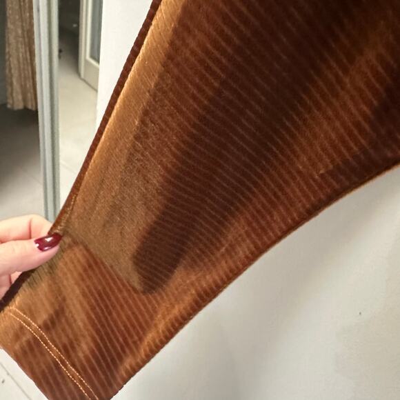 Good American Dolman Copper Brown Velour Shirt, Size Medium - Picture 5 of 9